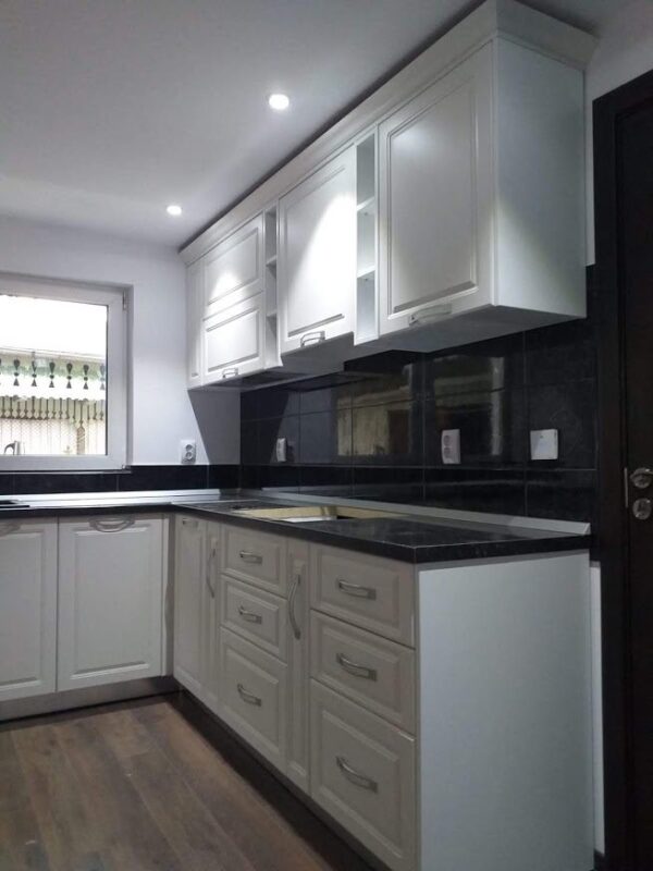 Bucatarie clasica din MDF infoliat Alb alpin model Anemona (1)