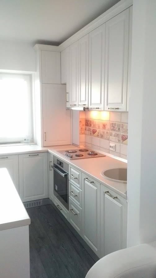 Bucatarie clasica din MDF infoliat Alb ultramat model Anemona (1)