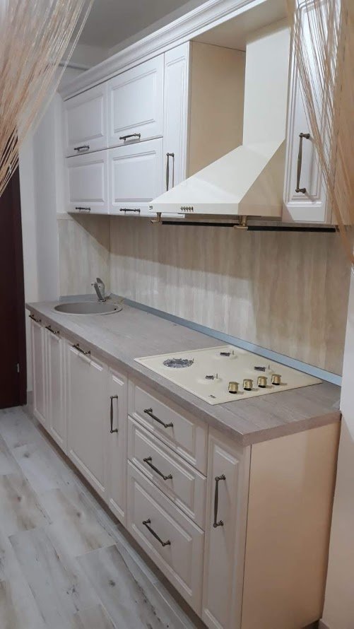 Bucatarie clasica din MDF infoliat Bej nisip ultramat model Iasomie (3)