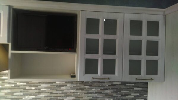 Bucatarie clasica din MDF infoliat Larice crem model Frezia (7)