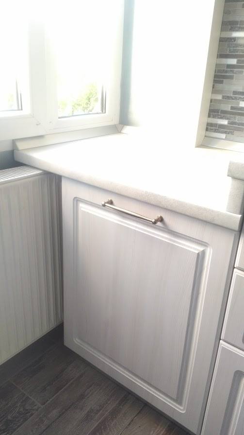 Bucatarie clasica din MDF infoliat Larice crem model Frezia (8)