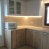 Bucatarie moderna din MDF infoliat Frasin Natur si Larice alb model Lotus (4)