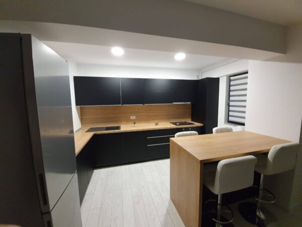 Bucatarie moderna din MDF placa Negru Soft touch model Magnolia (3)