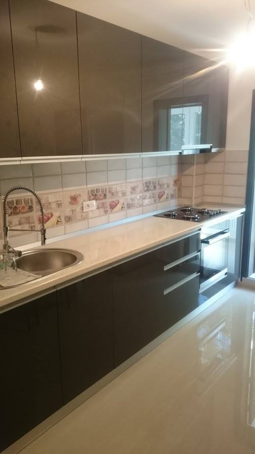 Bucatarie moderna din MDF placa Negru lucios model Narcisa (4)