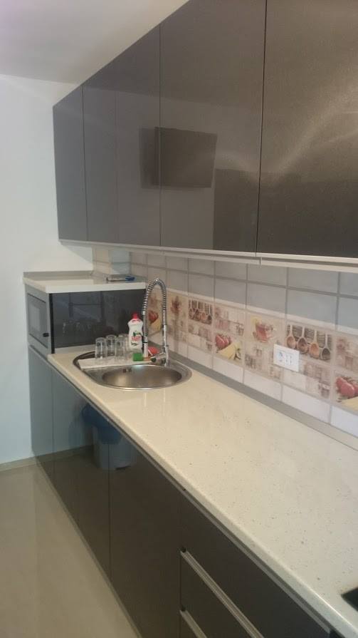 Bucatarie moderna din MDF placa Negru lucios model Narcisa (5)