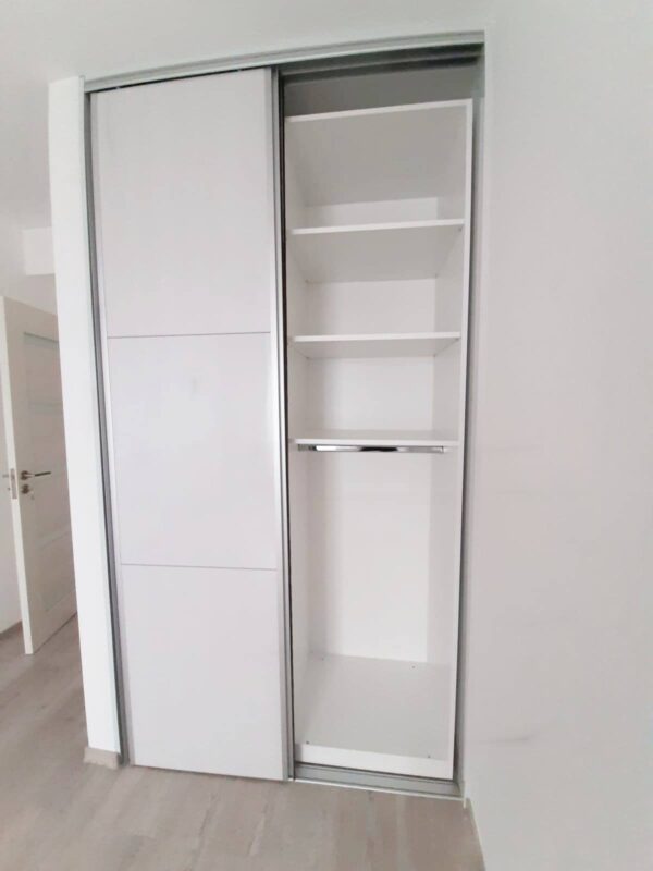 Dormitor modern din MDF lucios model Crin (1)