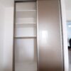 Dormitor modern din MDF lucios model Crin (4)