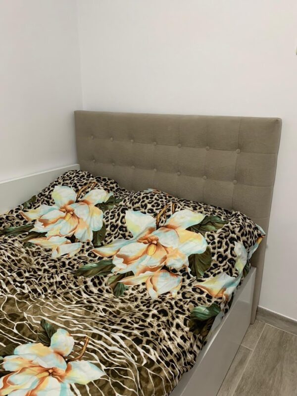 Dormitor modern din PAL Alb neted model Iris (1)