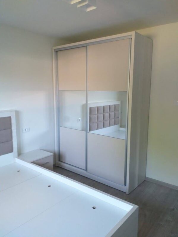 Dormitor modern din PAL Mink si Ulm model Iris (2)