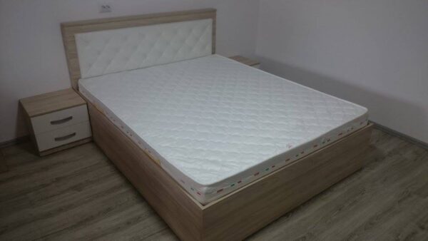 Dormitor modern din PAL Pearl Artisan Beech si Alb neted model Narcisa (2)
