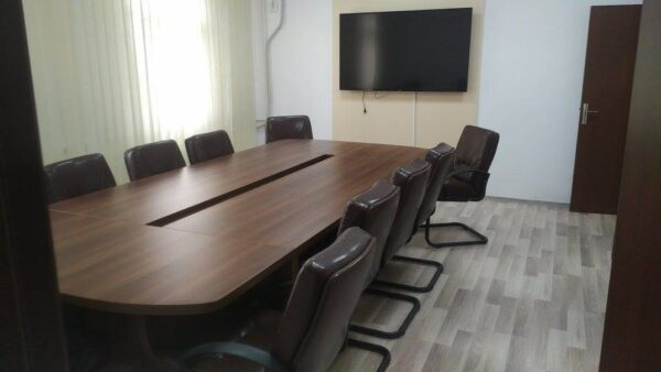 Mobilier birou meeting room din PAL model Lavanda (1)