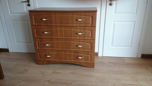 Mobilier clasic din MDF infoliat Frasin Cognac model Garoafa (2)